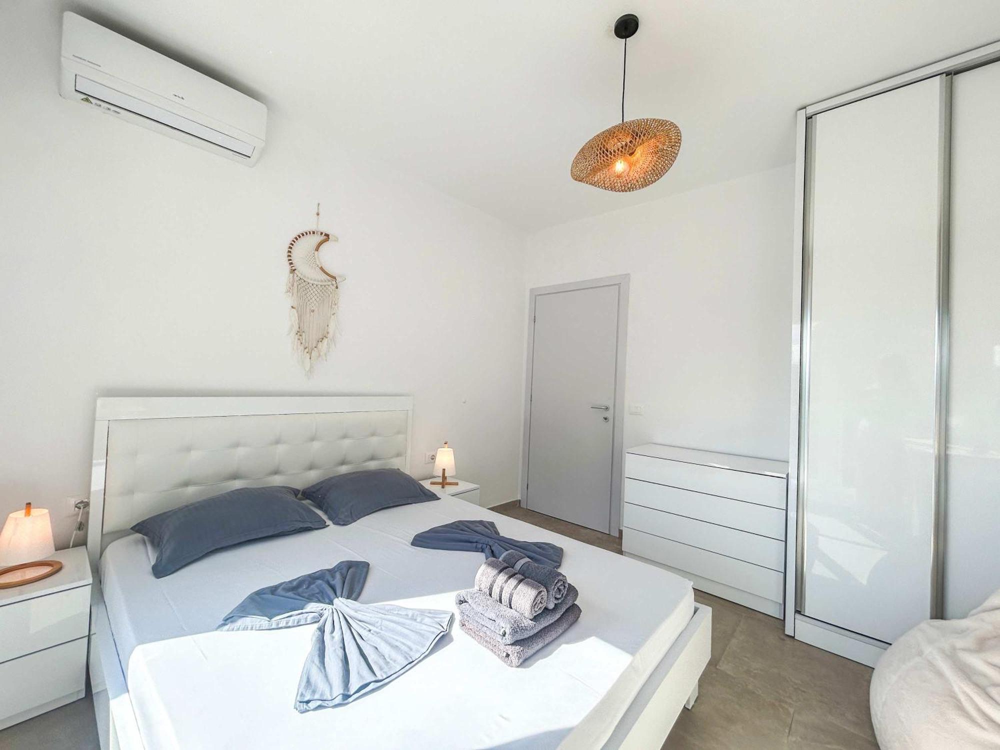 Duplex 780 - Two Floors, Terrace & Seaview Apartament Durrës