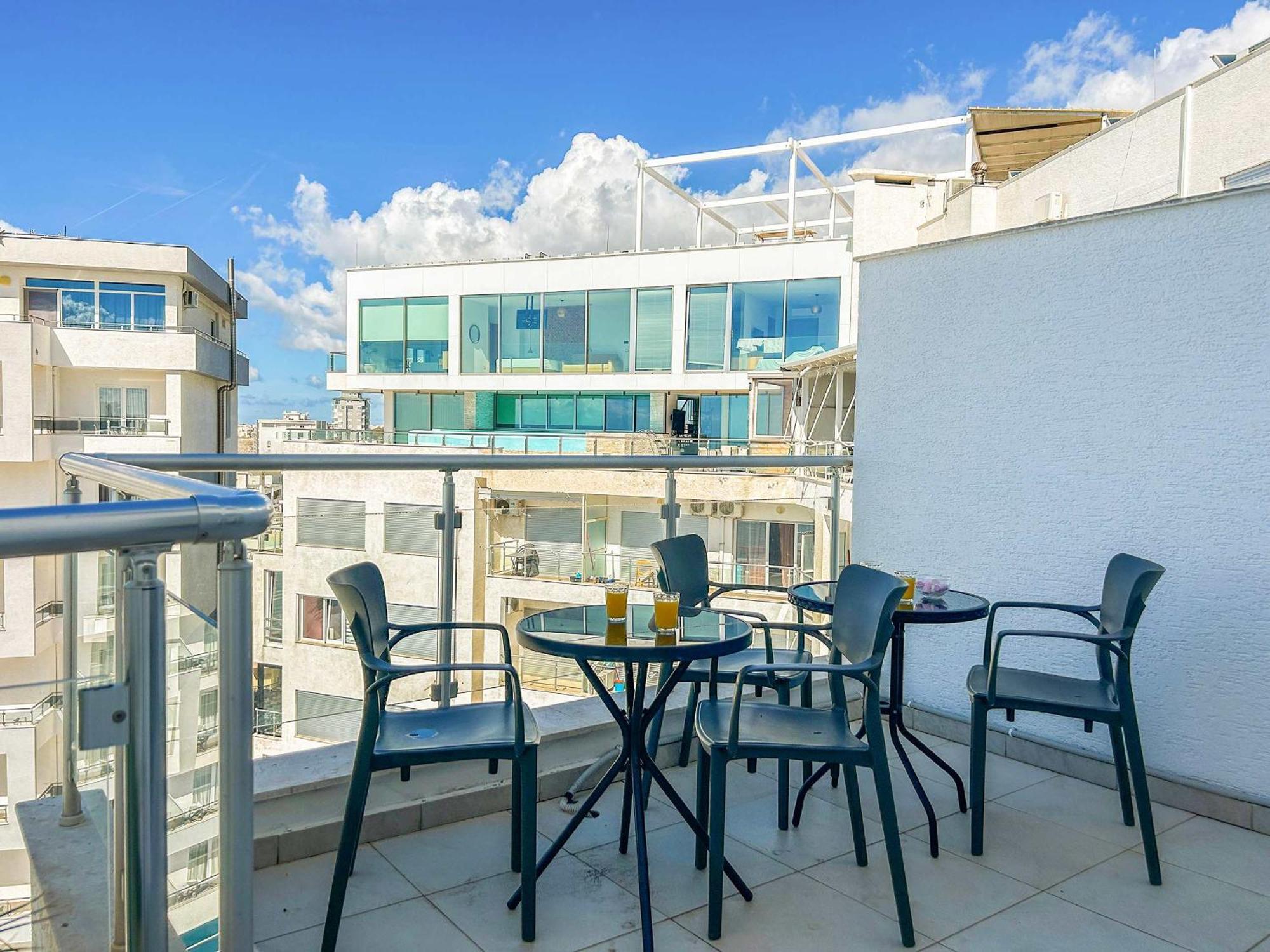 Duplex 780 - Two Floors, Terrace & Seaview Apartament Durrës
